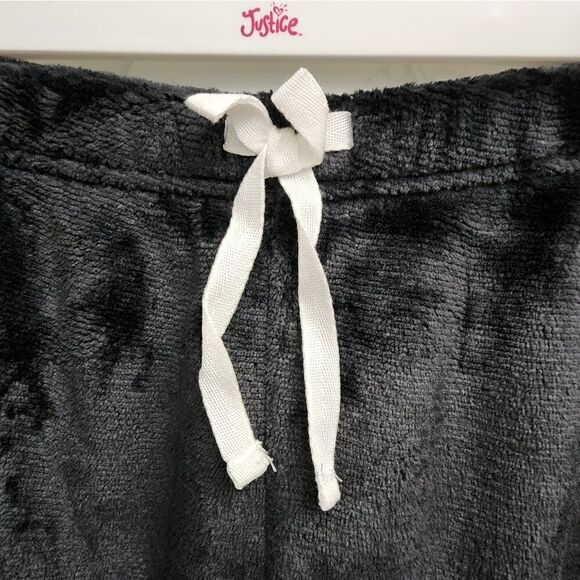 Nwt Justice Girls Size L 12/14 Grinch Long Sleeve Top and Wide Leg Pant - Picture 12 of 12